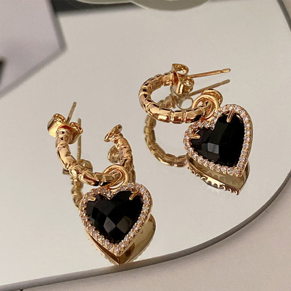  Gold Rimmed, Heart-shaped