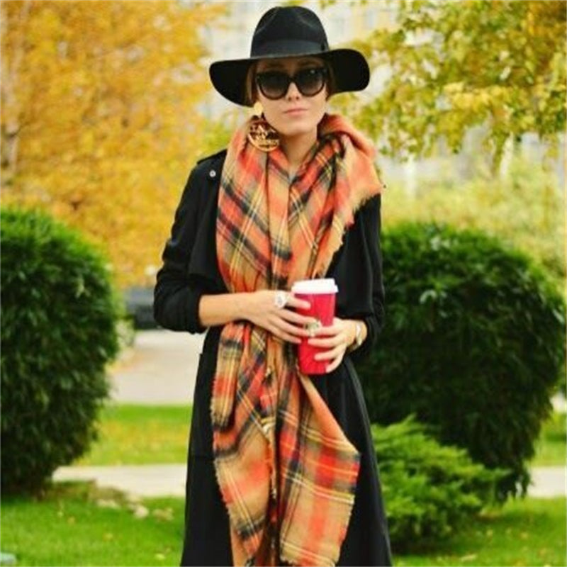 Soft Long Lattice Large Scarf