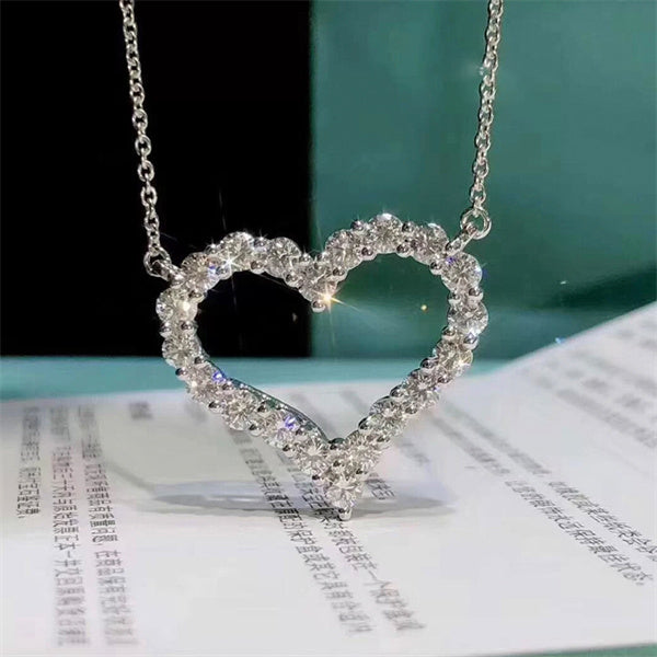 Withinhand Heart Shaped Sparkling Fashion Necklace
