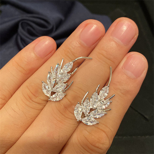 glittering, light luxury, exquisite