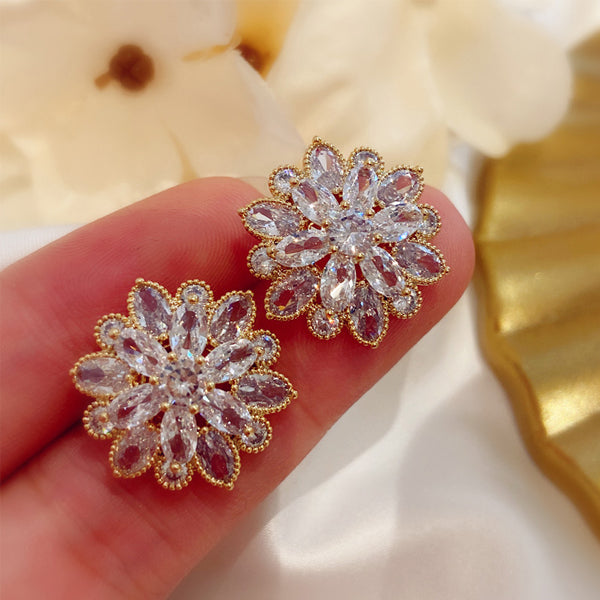 Graceful, Brilliant, Chic, Vintage