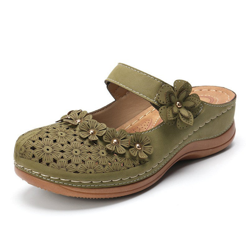Retro Chic Hole Sandals